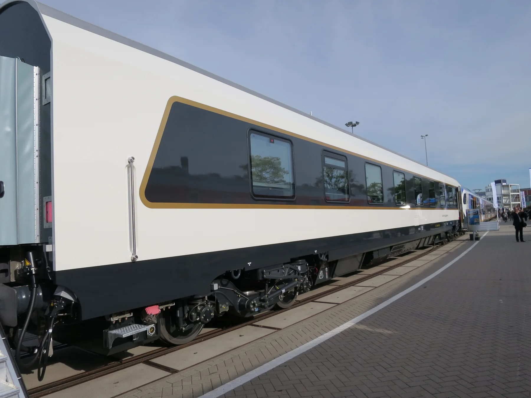 Day configuration of a Stadler sleeper compartment designed for Azerbaijan