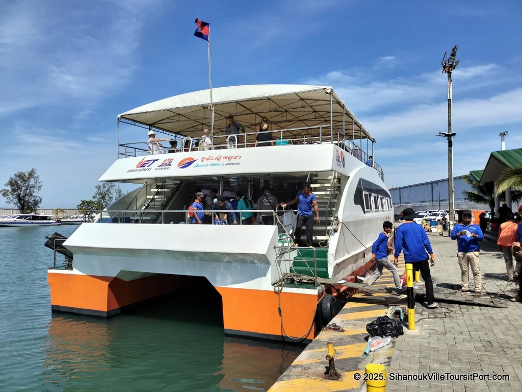 Fast ferry boarding at Sihanoukville Tourist Port